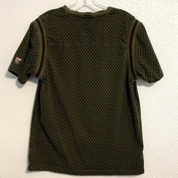 Undefeated Brand UNDFTD 05 Graphic Shirt Mens Size Medium  Short Sleeve Olive - Picture 3 of 10
